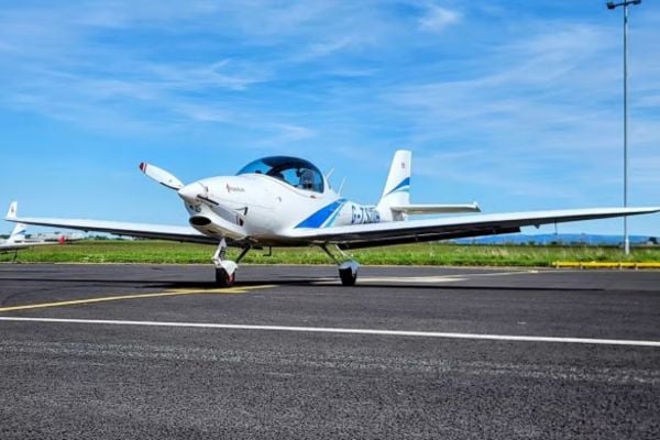 What are the Best Light Aircraft Lessons for Beginners?