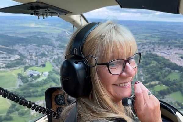 What are the Best Scenic Summer Pleasure Flights To Book?
