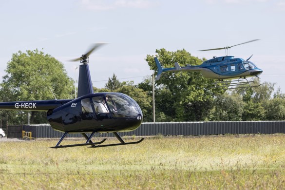 2-Seater 30 Minute Helicopter Lesson - Leeds Heliport 