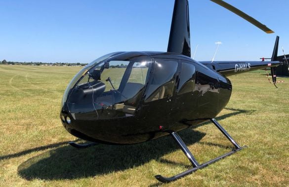 30 Minute 4 Seater Helicopter Lesson - Manchester