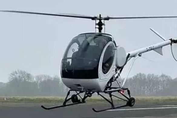 30 Minute Helicopter Flying Lesson - Burton upon Trent