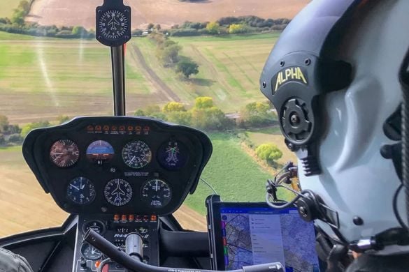 4 Seater 60 Minute Helicopter Lesson from Leicester Airport