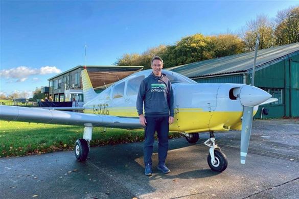 45 Minute 4 Seater Flying Lesson - Salisbury