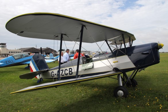 60 Minute 2 Seater Flying Lesson - Shoreham 