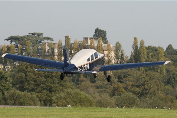 60 Minute 2 Seater Flying Lesson In Sheffield