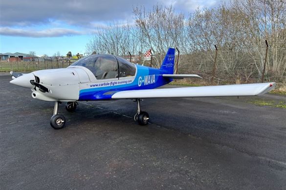 60 Minute 2 Seater Flying Lesson In The Lake District