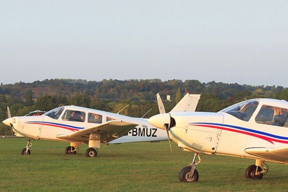 60 Minute 2 Seater Flying Lesson with Video - Surrey