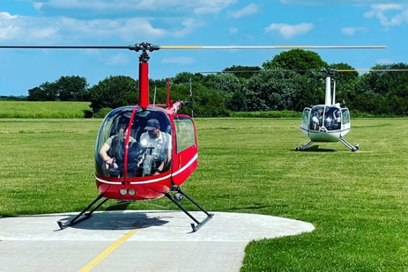 60 Minute 4-Seater Helicopter Flying Lesson - Suffolk 