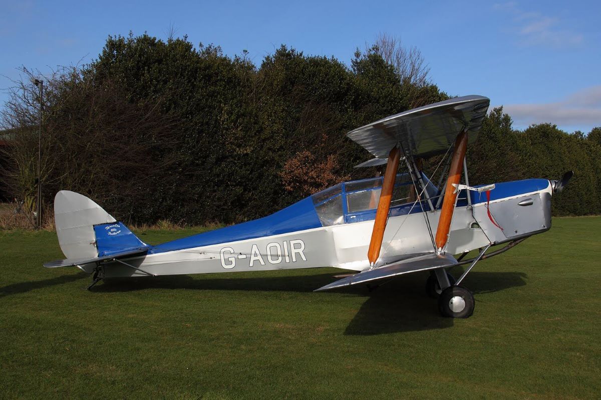60 Minute Biplane Flight for Two Experience from Flydays.co.uk