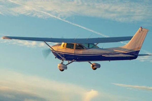 60 Minute Four Seater Flying Lesson - Powys