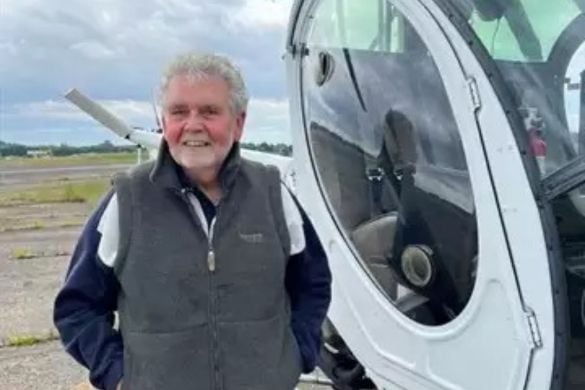 60 Minute Helicopter Flying Lesson - Burton upon Trent