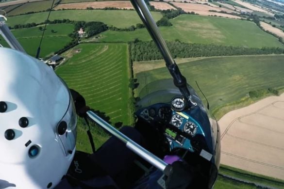 60 Minute Microlight Flying Lesson - Berkshire