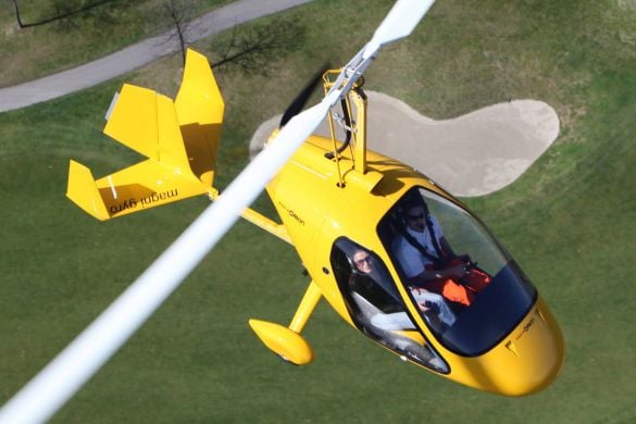 90 Minute Enclosed Cockpit Autogyro Flight - Hampshire