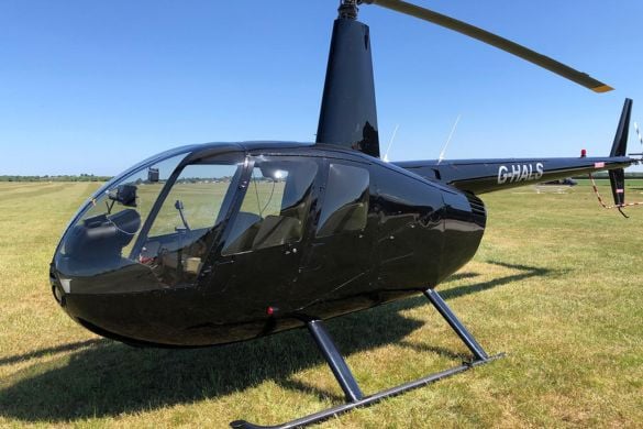 20 Minute Four Seater Helicopter Flying Lessons - Nationwide