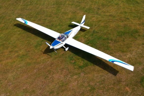 Mile High Motorgliding Lesson - Devon