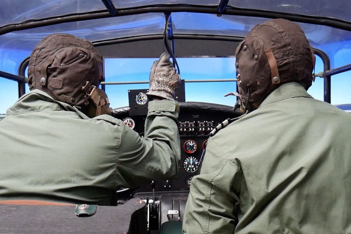 Ultimate Lancaster Bomber Flight Simulator Weekday Offer