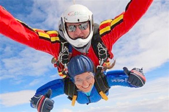 15000ft Anytime Tandem Skydive in Swansea Airport