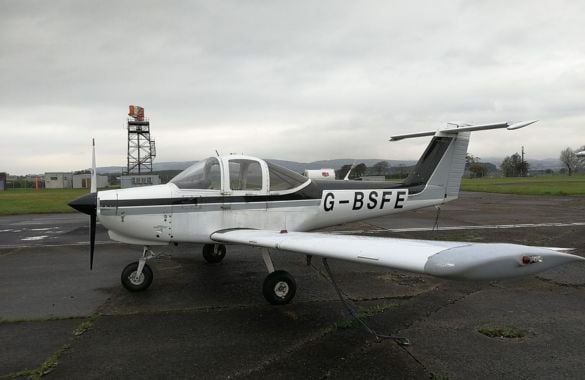 2-Seater 60 Minute Flying Lesson - Glasgow 
