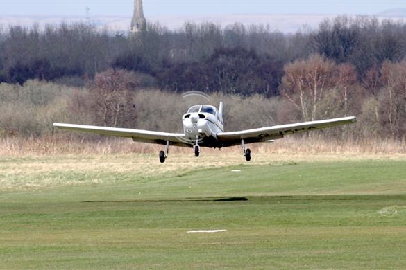50 Minute 4 Seater Flying Lesson - Manchester
