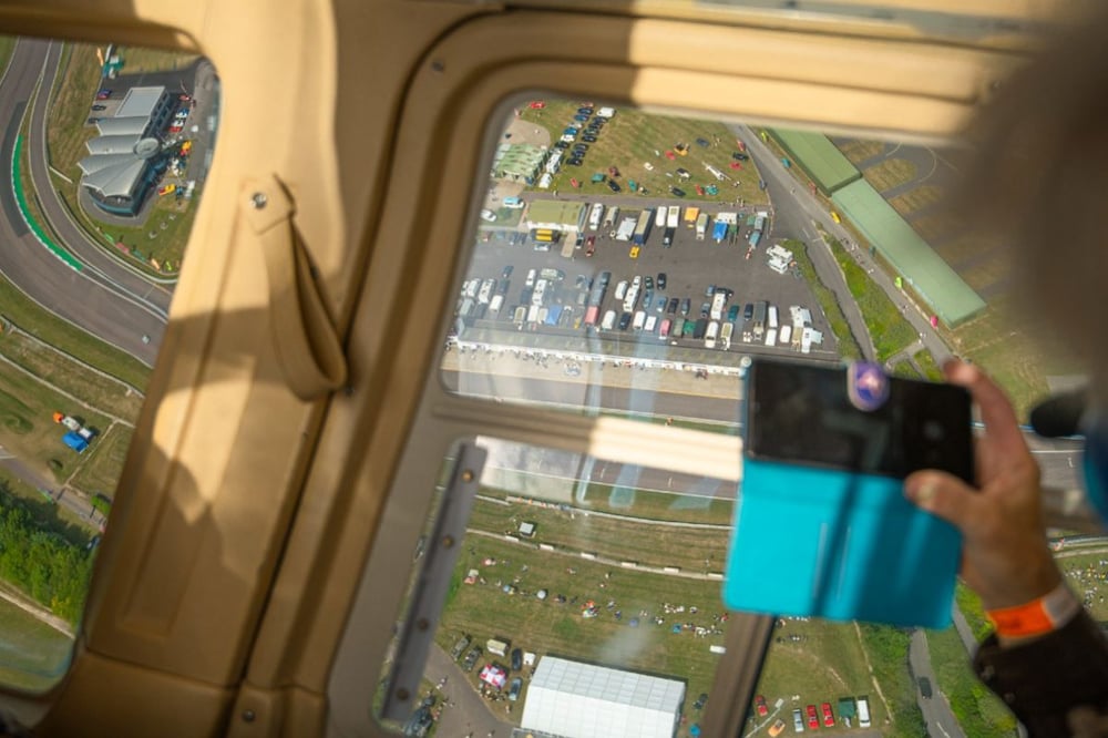6 Mile Buzz Helicopter Flight For One