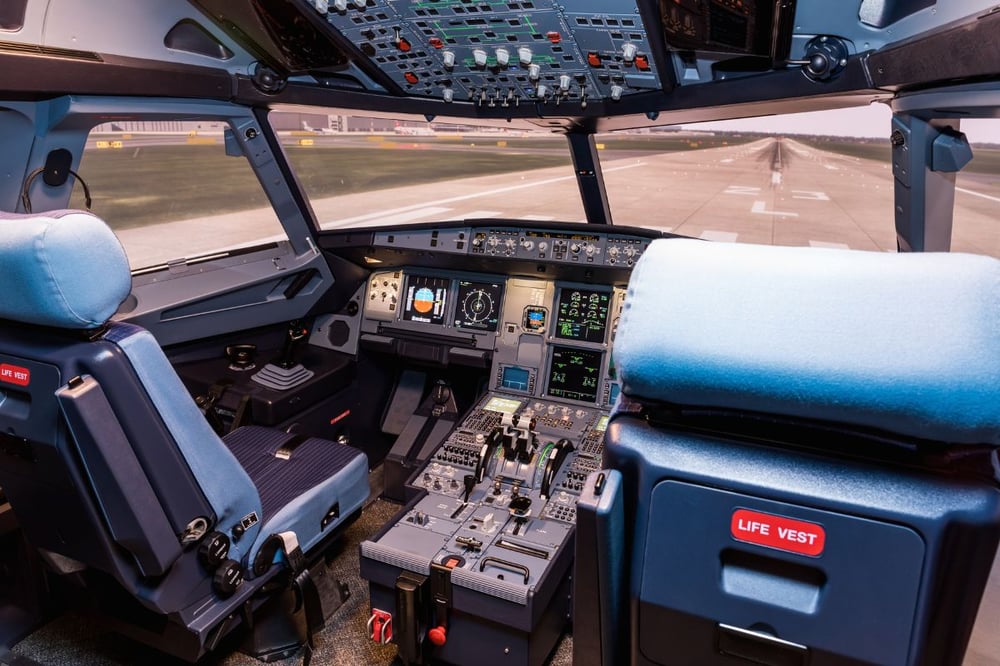 90 Minute Airbus A320 Flight Simulator Session in Exeter